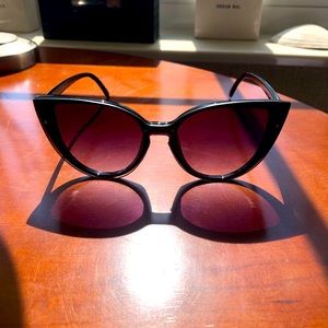 Sam Edelman cat eye sunglasses